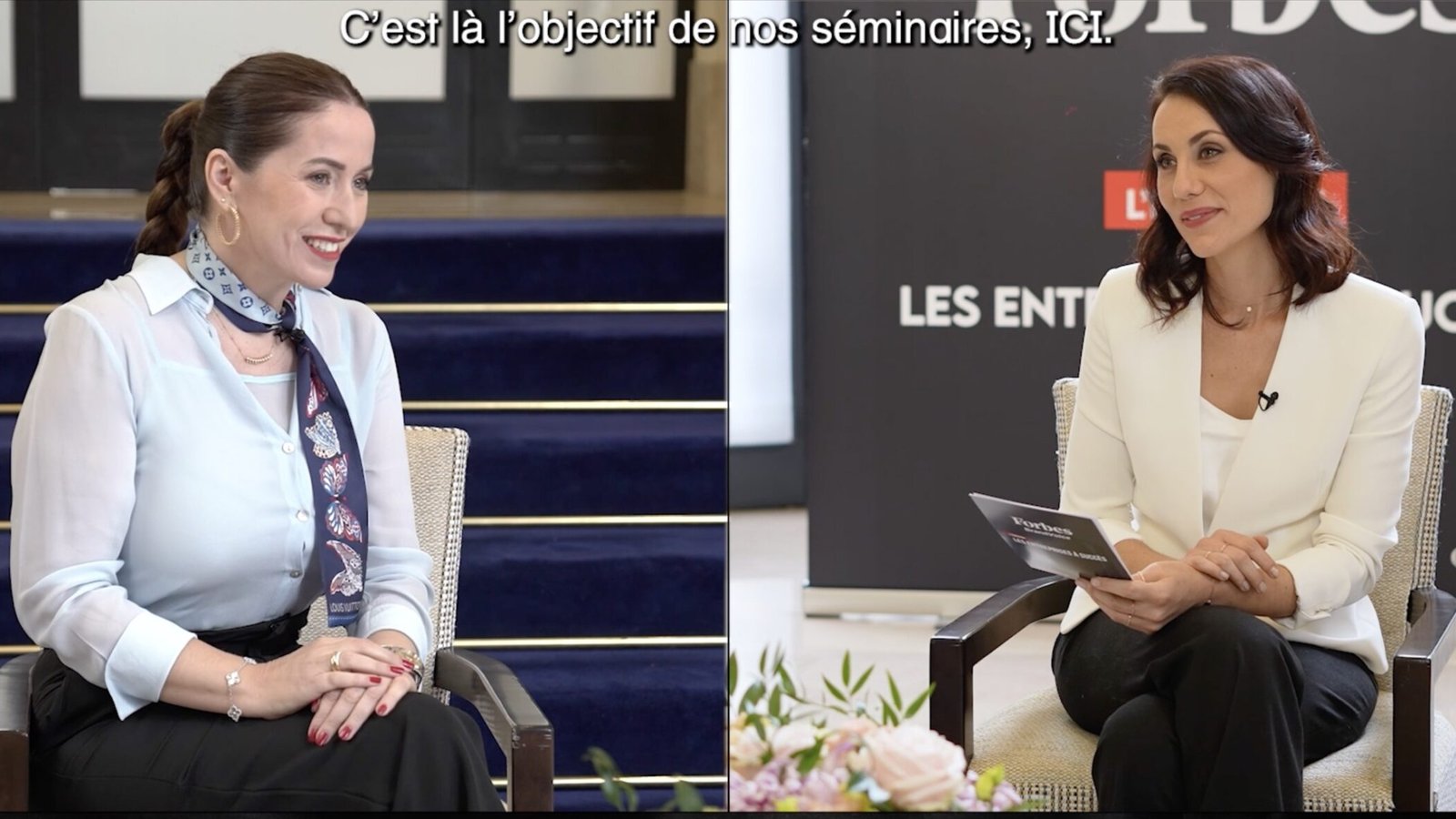 Zakia Slaoui en interview sur le plateau Forbes, face à la journaliste.